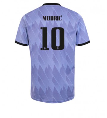 Real Madrid Luka Modric #10 Bortedrakt 2022-23 Kortermet